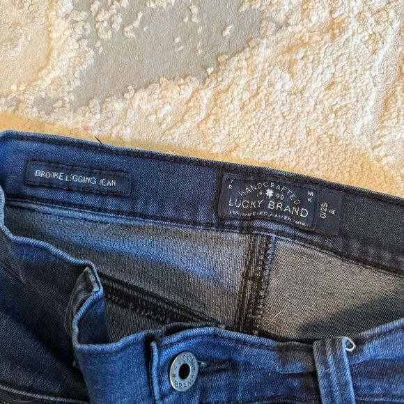 Lucky Brand Blue Denim Zip Pocket Brooke Legging Jean Size 25 - Picture 4 of 9